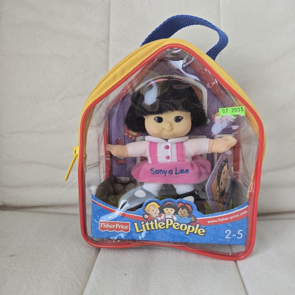FISHER PRICE LITTLE PEOPLE SONYA LEE PLUSH DOLL NEW